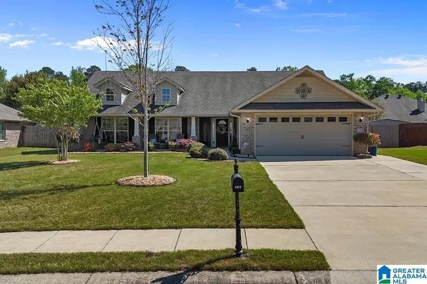 1117 SILVER CREEK LANE, Alabaster, AL 35007