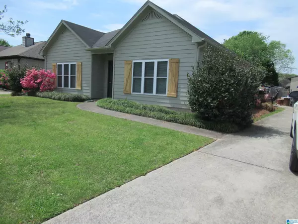 302 MILLS WAY, Pelham, AL 35124