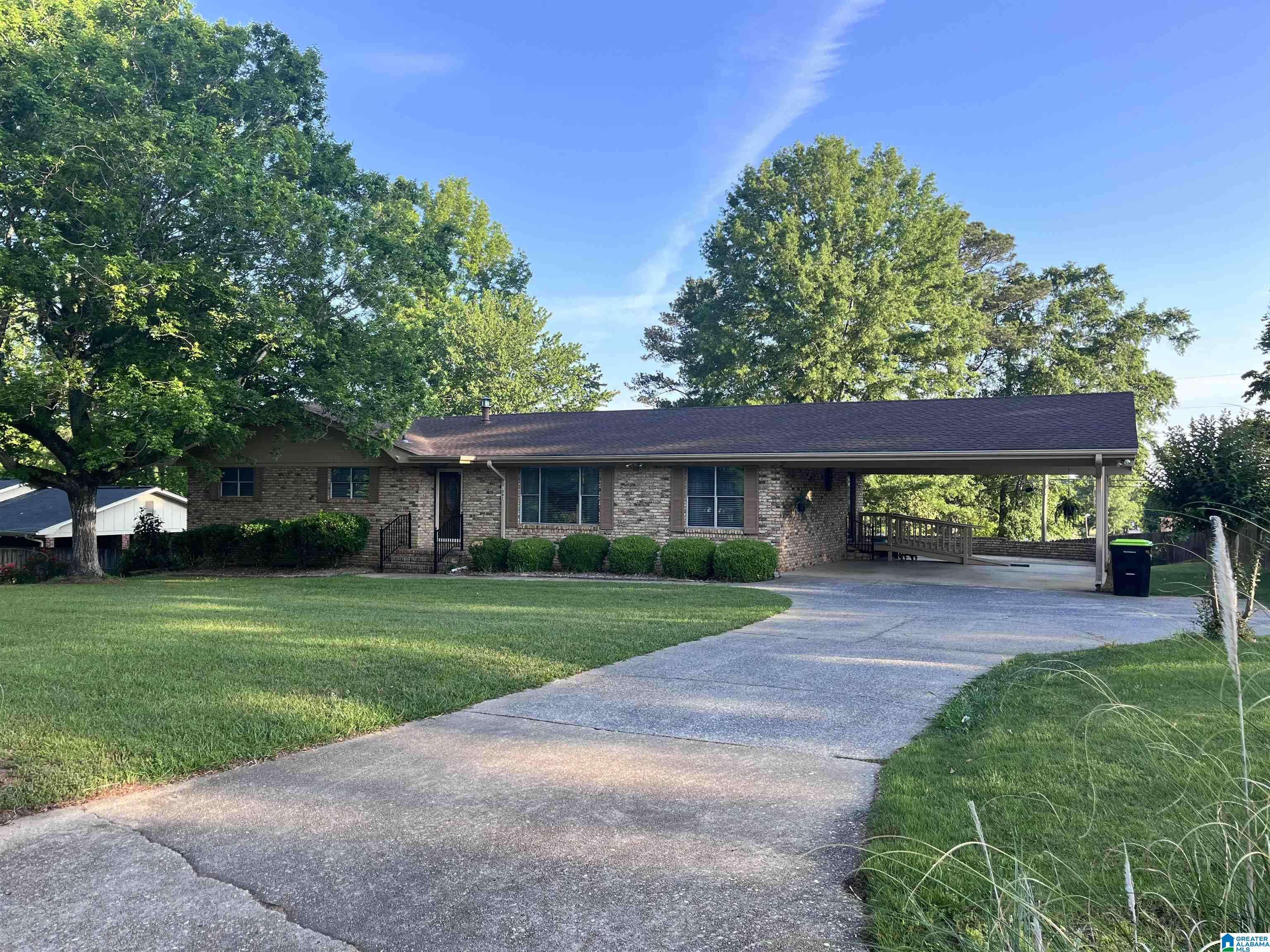 1002 KINGSTON DRIVE, Sylacauga, AL 35151