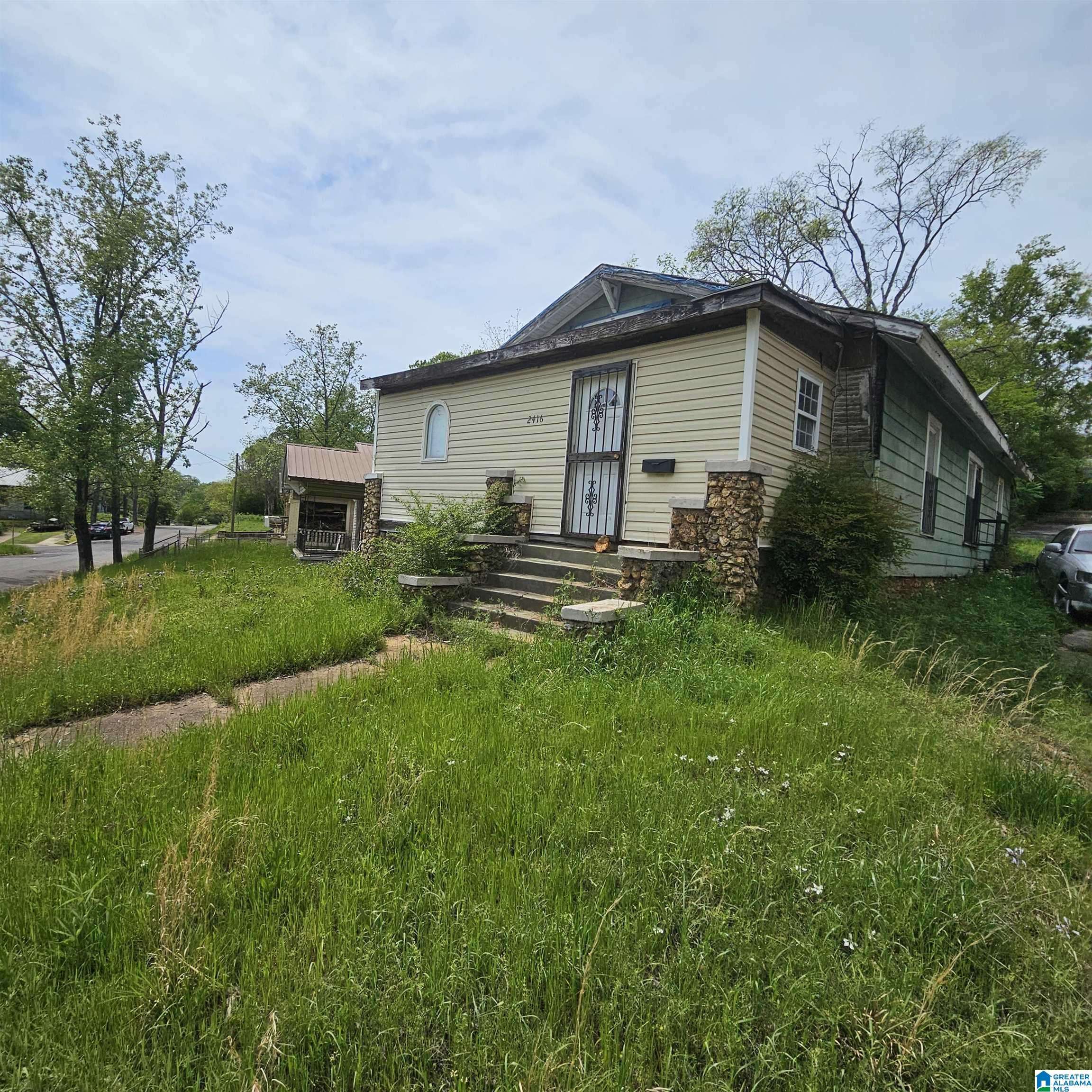 2416 30TH STREET, Birmingham, AL 35208