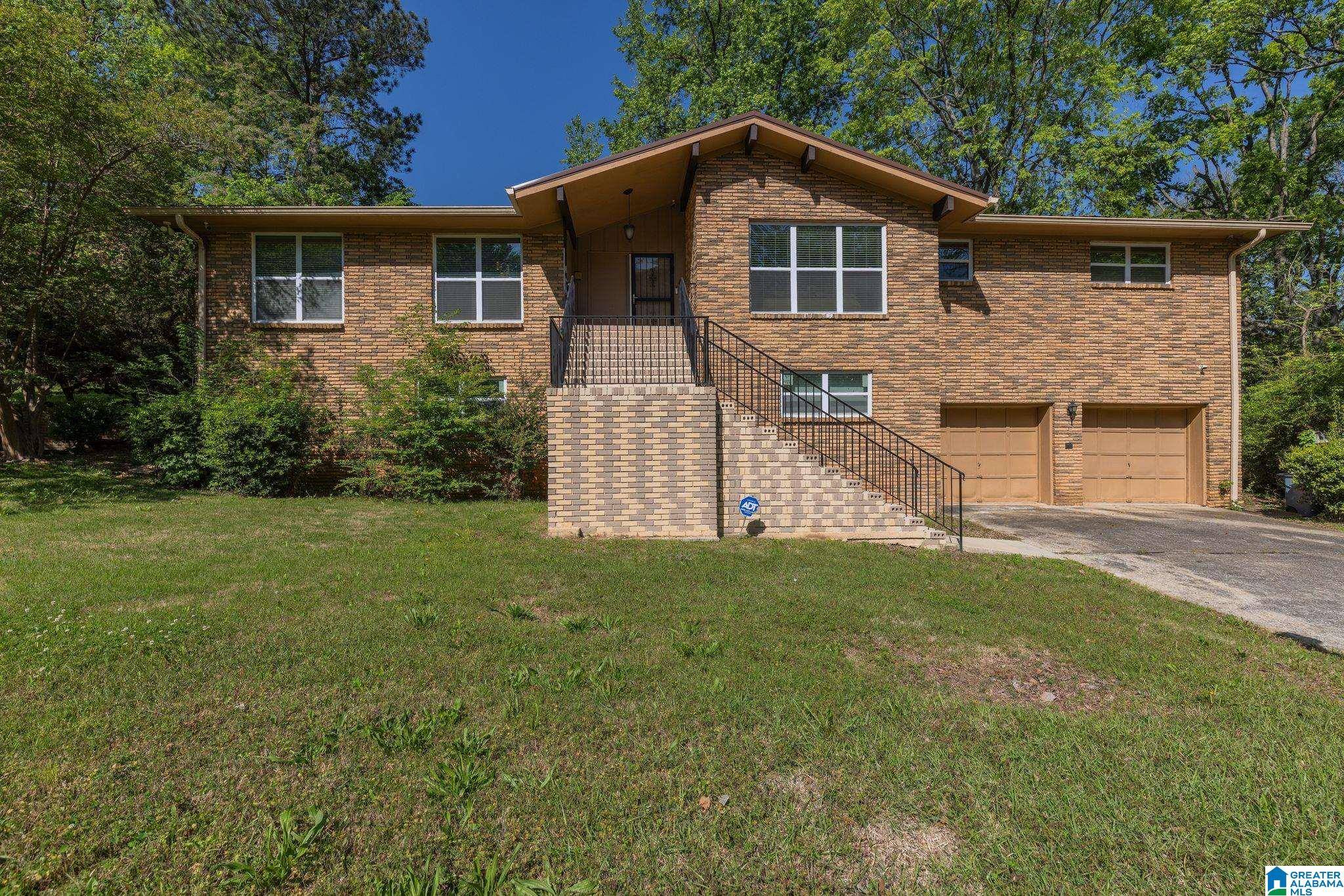 1044 6TH PLACE W, Birmingham, AL 35204