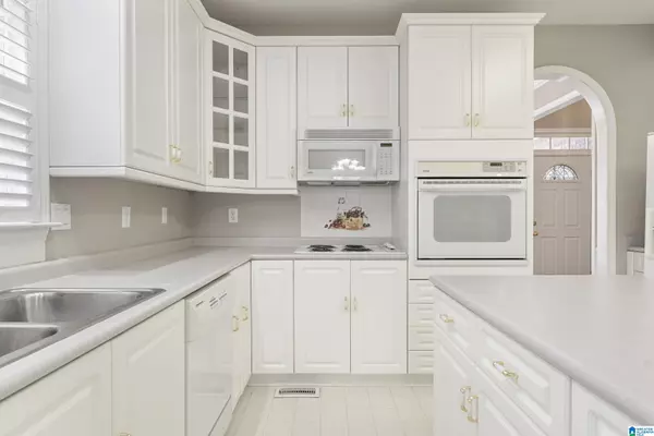 Calera, AL 35040,43 DOGWOOD DRIVE