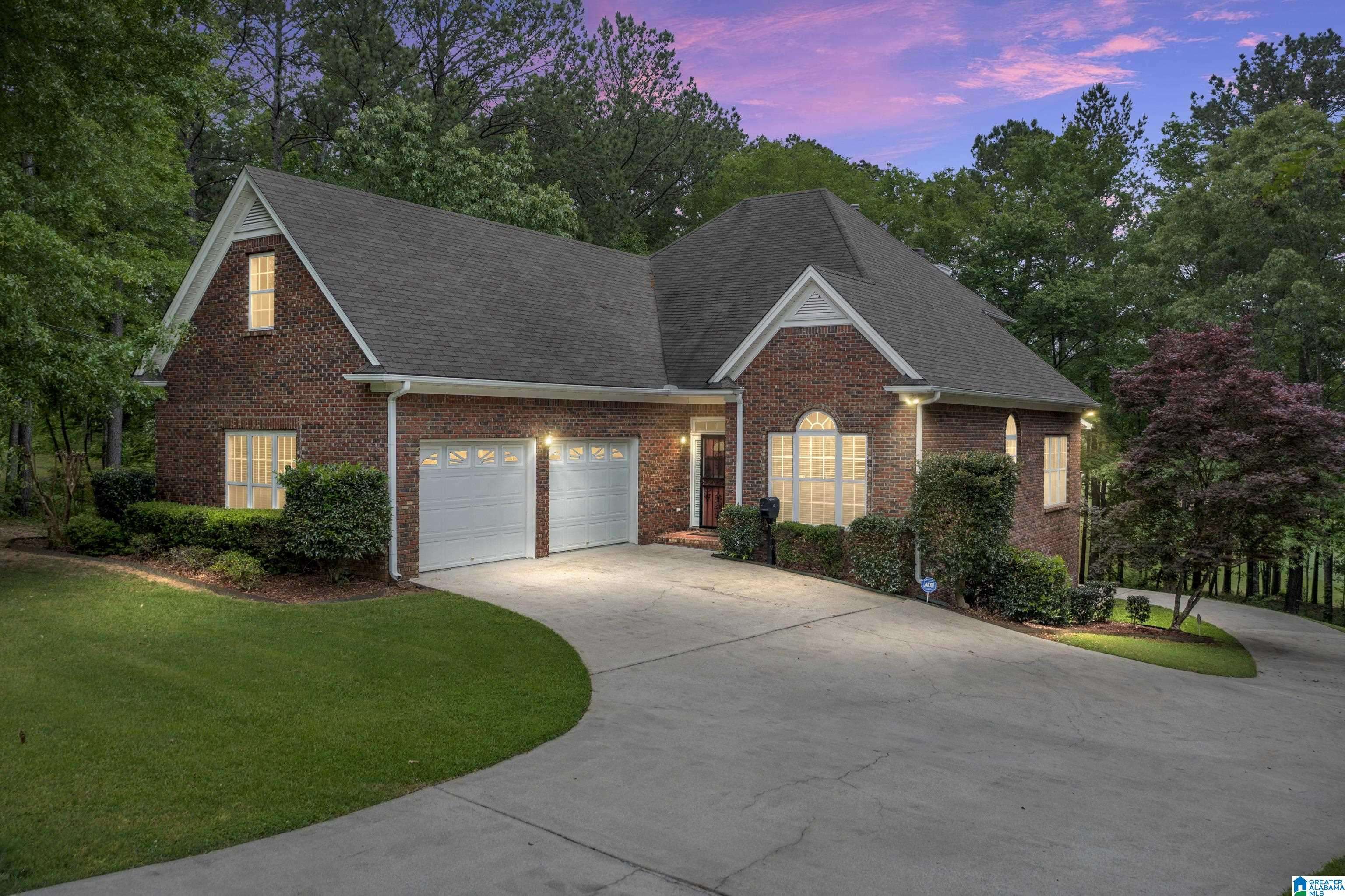 Calera, AL 35040,43 DOGWOOD DRIVE