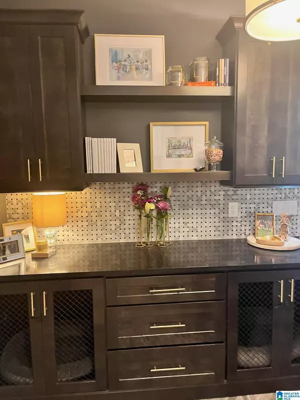 Hoover, AL 35244,2033 HIGHLAND GATE WAY