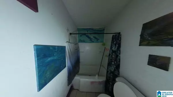 Birmingham, AL 35204,920 4TH COURT W