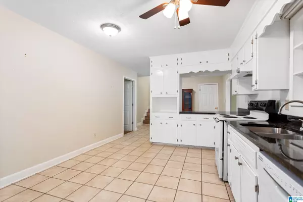 Oxford, AL 36203,2120 DEBORAH LANE