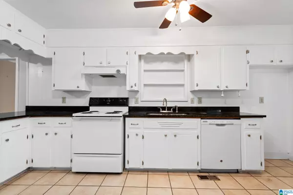 Oxford, AL 36203,2120 DEBORAH LANE