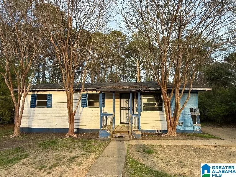 1104 WASHINGTON AVENUE, Mulga, AL 35118