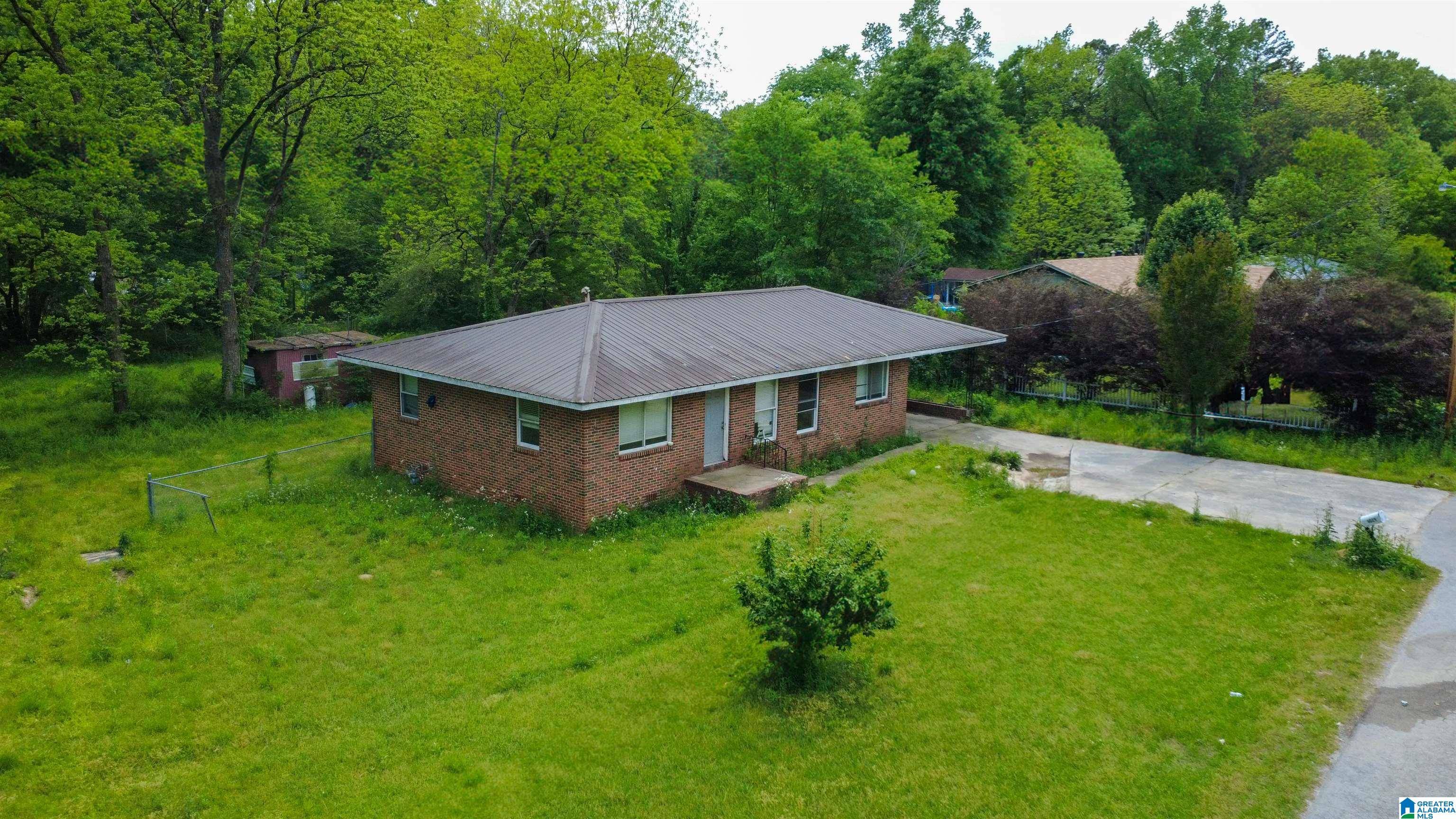 4027 STONE DRIVE, Bessemer, AL 35022