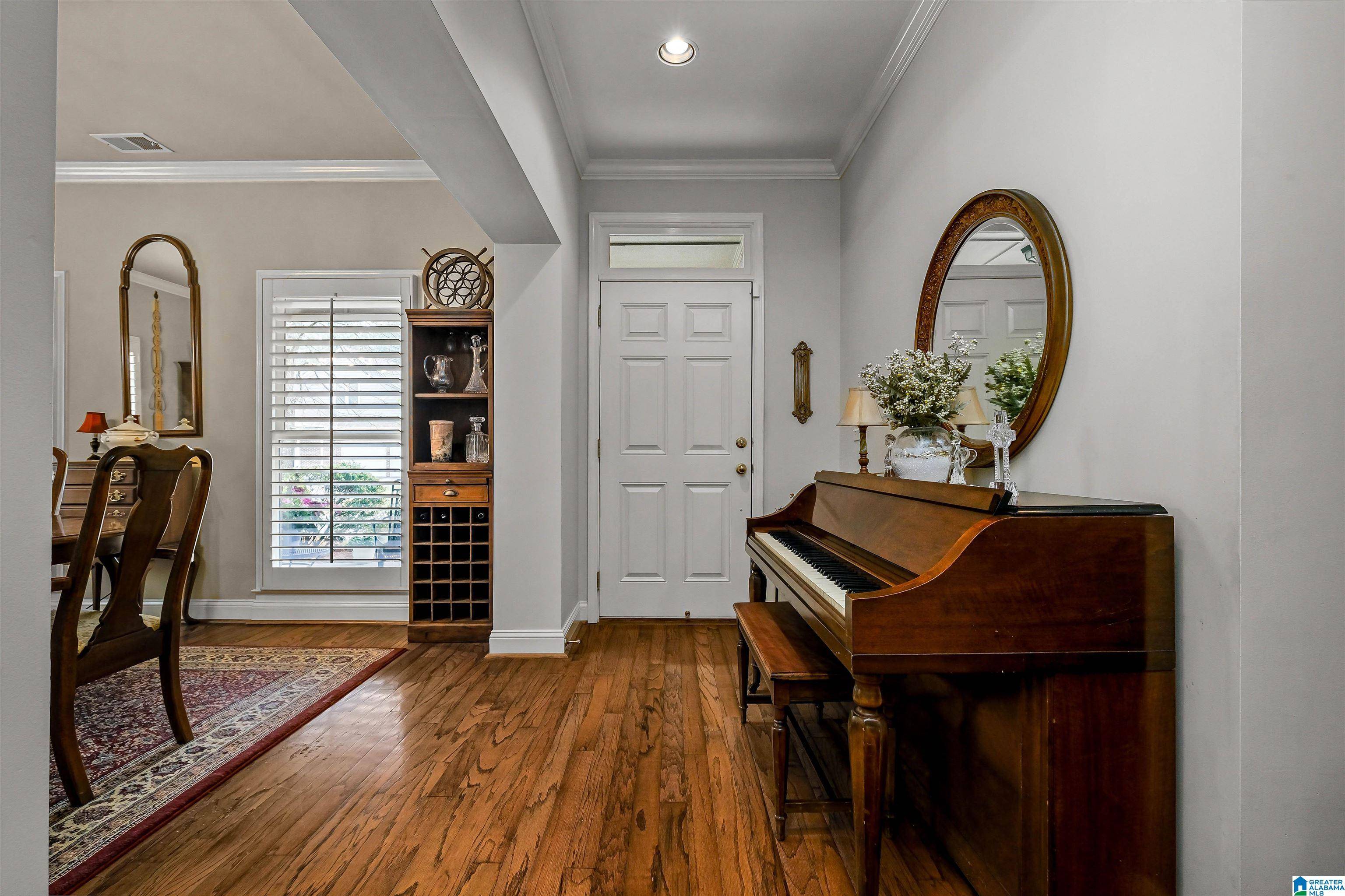 Vestavia Hills, AL 35242,4122 ALSTON LANE