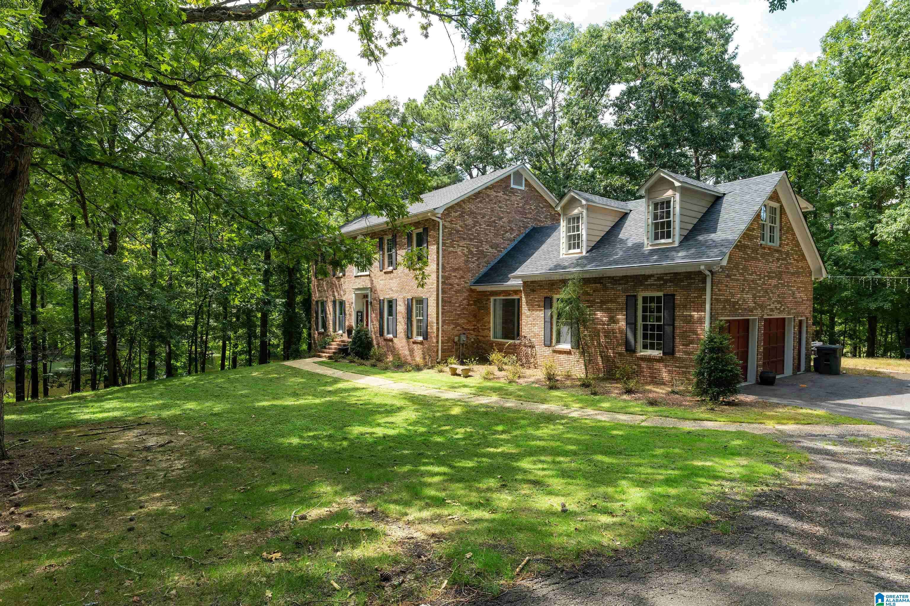Birmingham, AL 35244,4916 COSHATT DRIVE