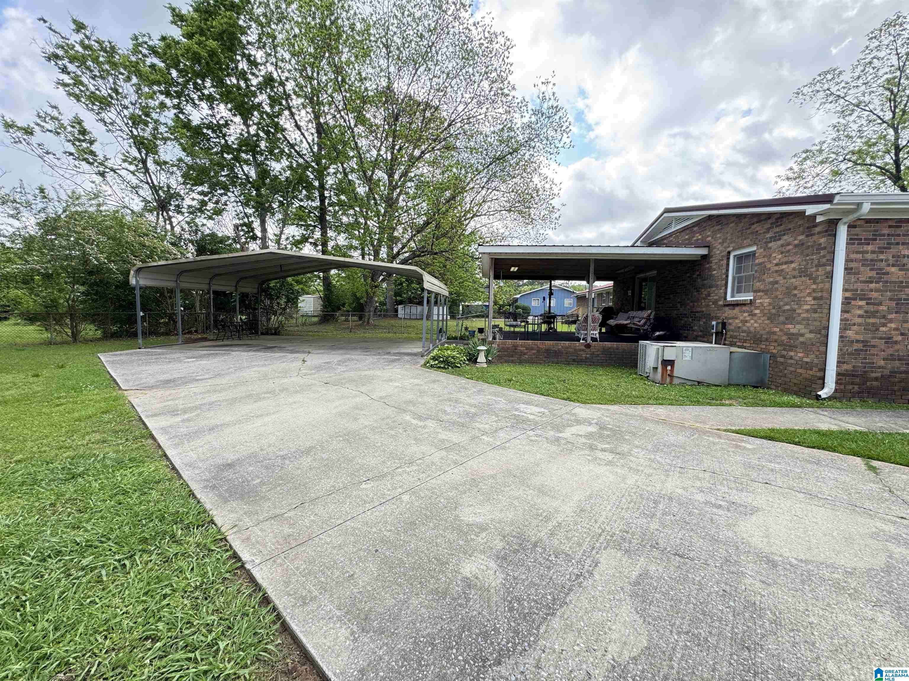 Talladega, AL 35160,114 WOODLAND DRIVE