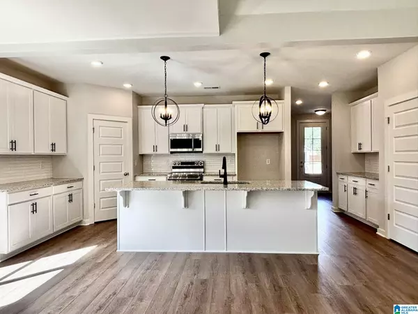 Moody, AL 35004,480 TAYLORS WAY