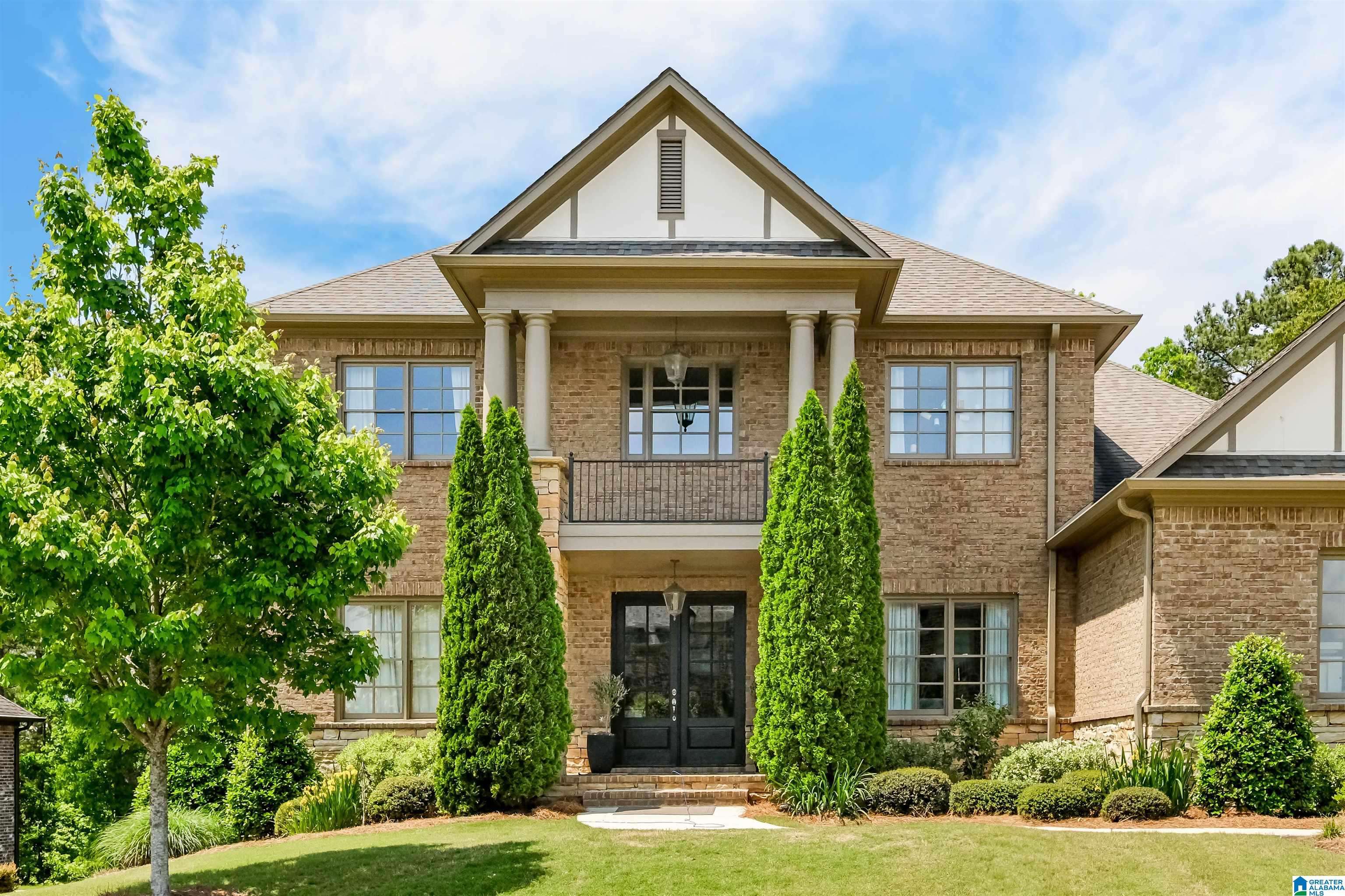 Vestavia Hills, AL 35242,4770 LIBERTY PARK LANE