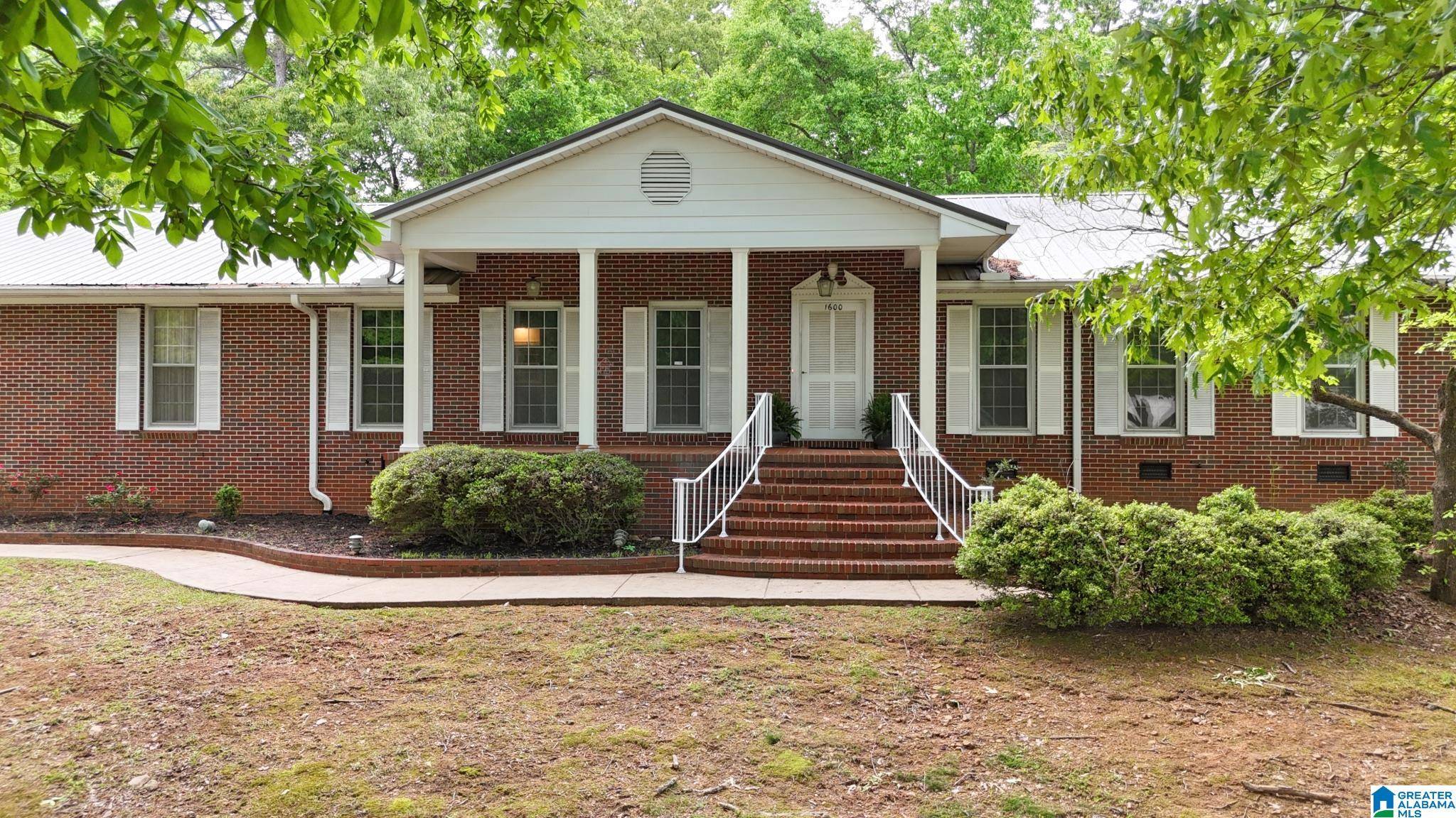 Anniston, AL 36207,1600 ELIZABETH STREET