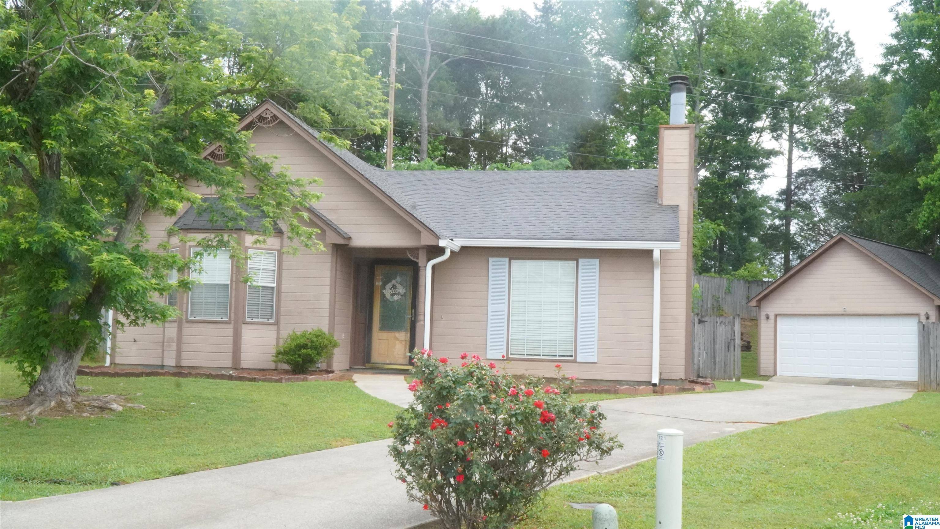 121 PARK PLACE WAY, Alabaster, AL 35007