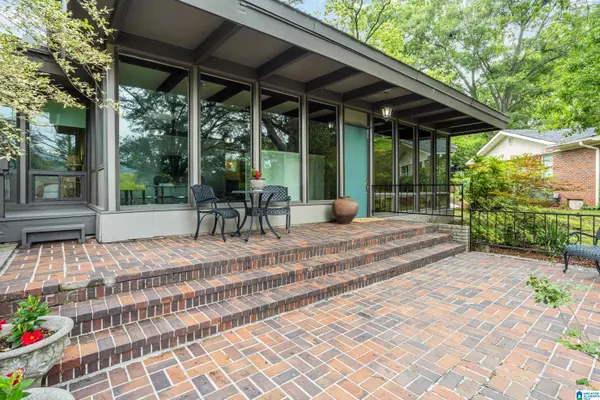 Homewood, AL 35209,14 W LAKESHORE DRIVE