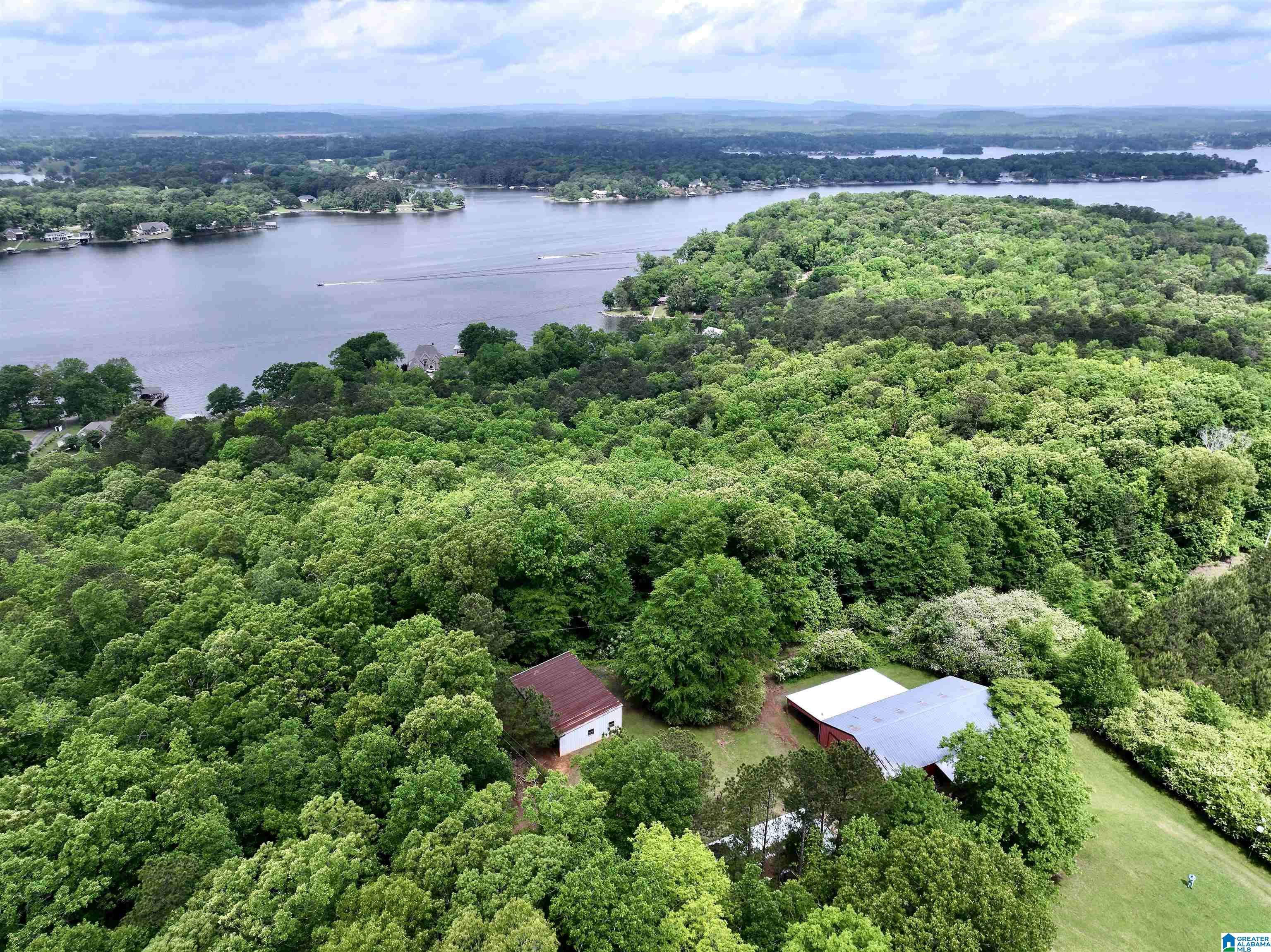 335 KILLOUGH LANE, Talladega, AL 35160