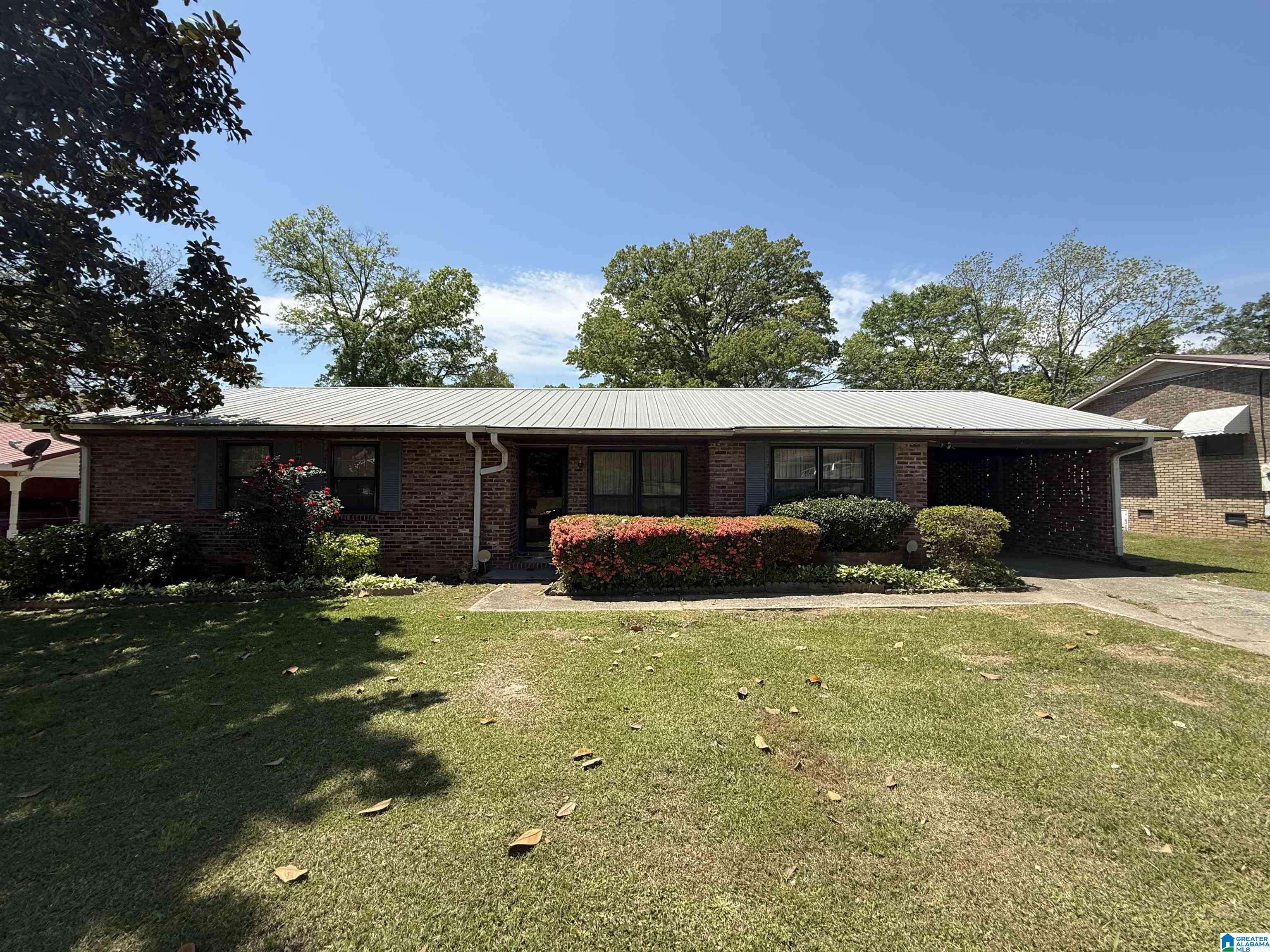 Talladega, AL 35160,414 DAVIS STREET