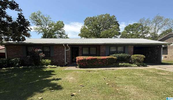 414 DAVIS STREET, Talladega, AL 35160