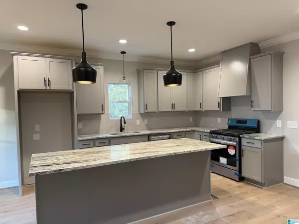 190 ESTATES CLUB DRIVE, Pell City, AL 35128