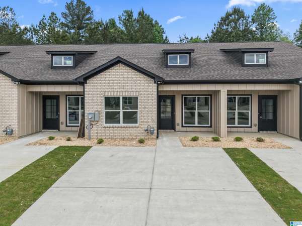 147 WINNERS CIRCLE, Calera, AL 35040