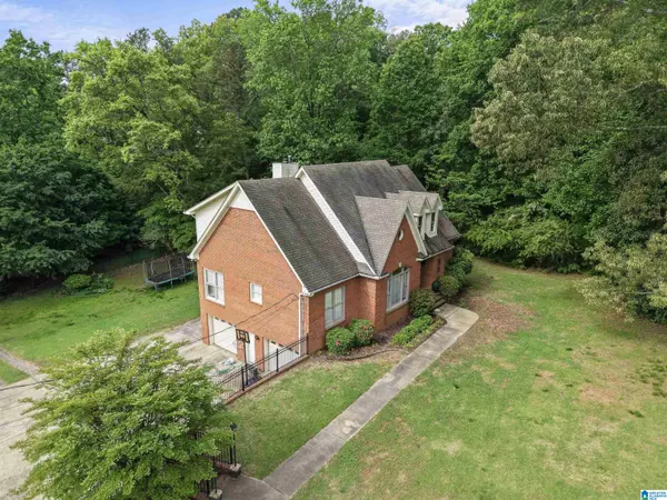 Trussville, AL 35173,7739 LILES LANE