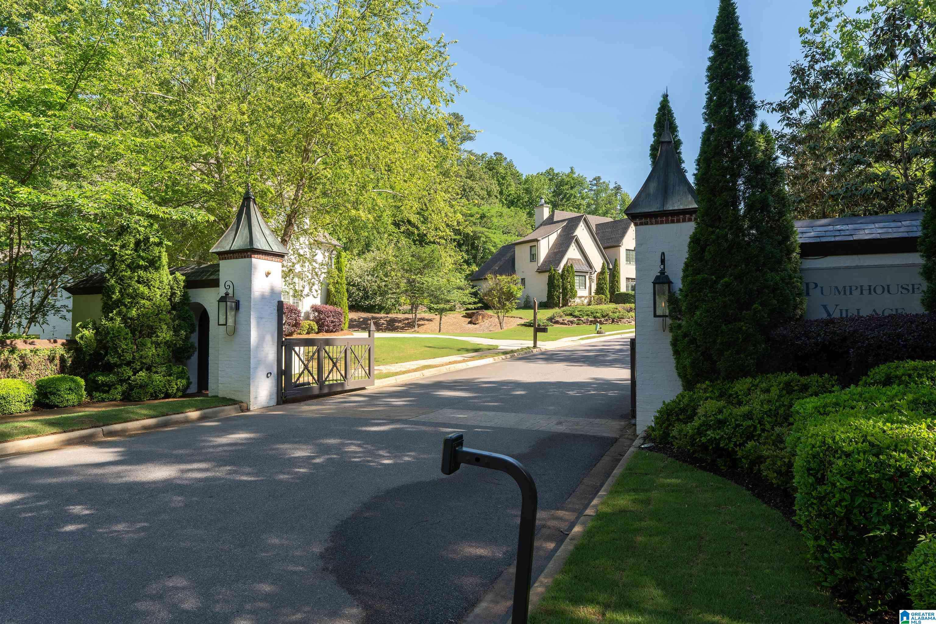 Vestavia Hills, AL 35243,1563 PUMPHOUSE COURT