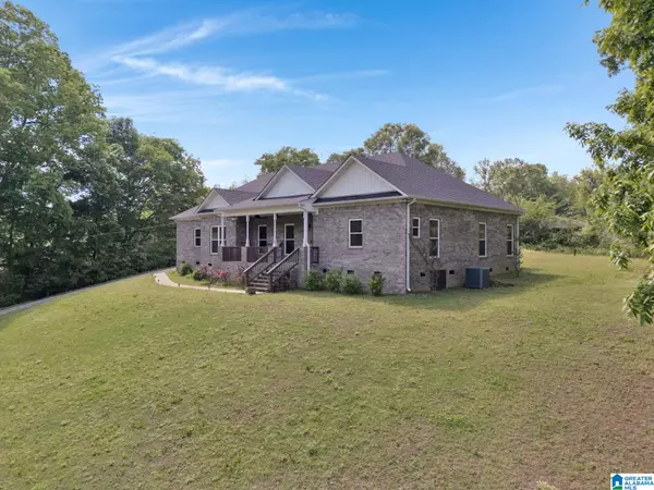 Oneonta, AL 35121,209 HUDSON AVENUE