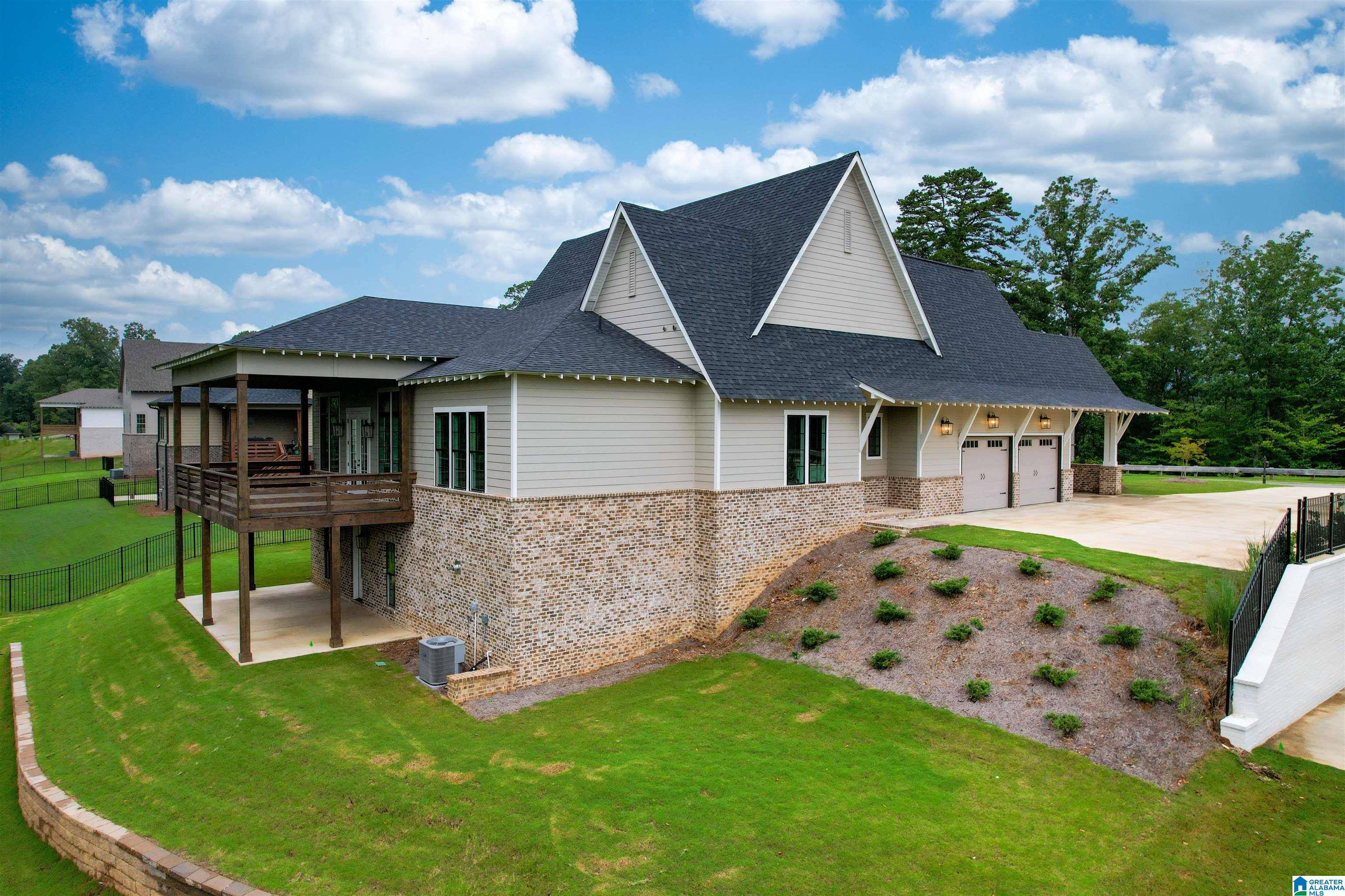 Vestavia Hills, AL 35242,5161 E CLUB RIDGE DRIVE