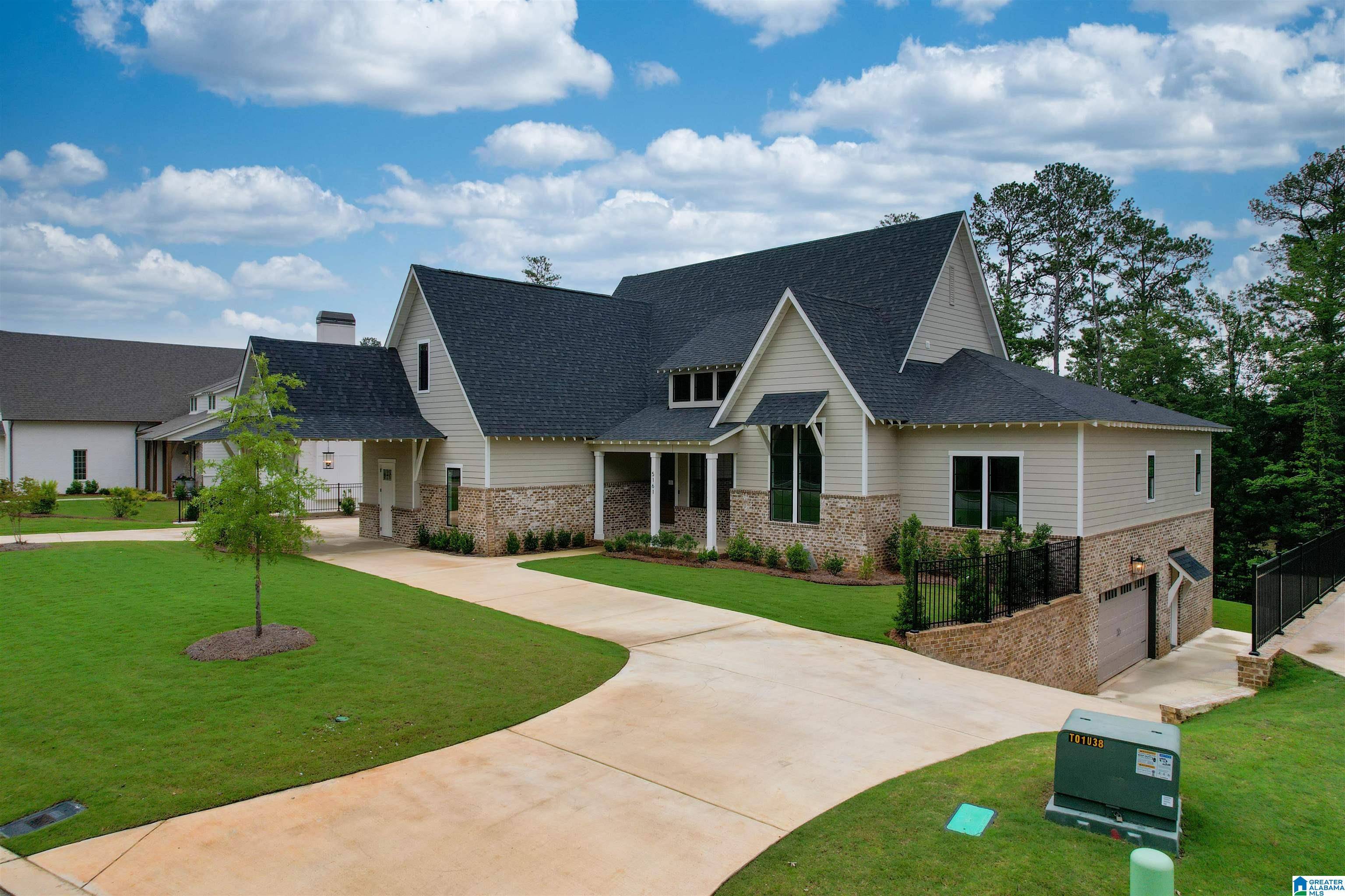 Vestavia Hills, AL 35242,5161 E CLUB RIDGE DRIVE