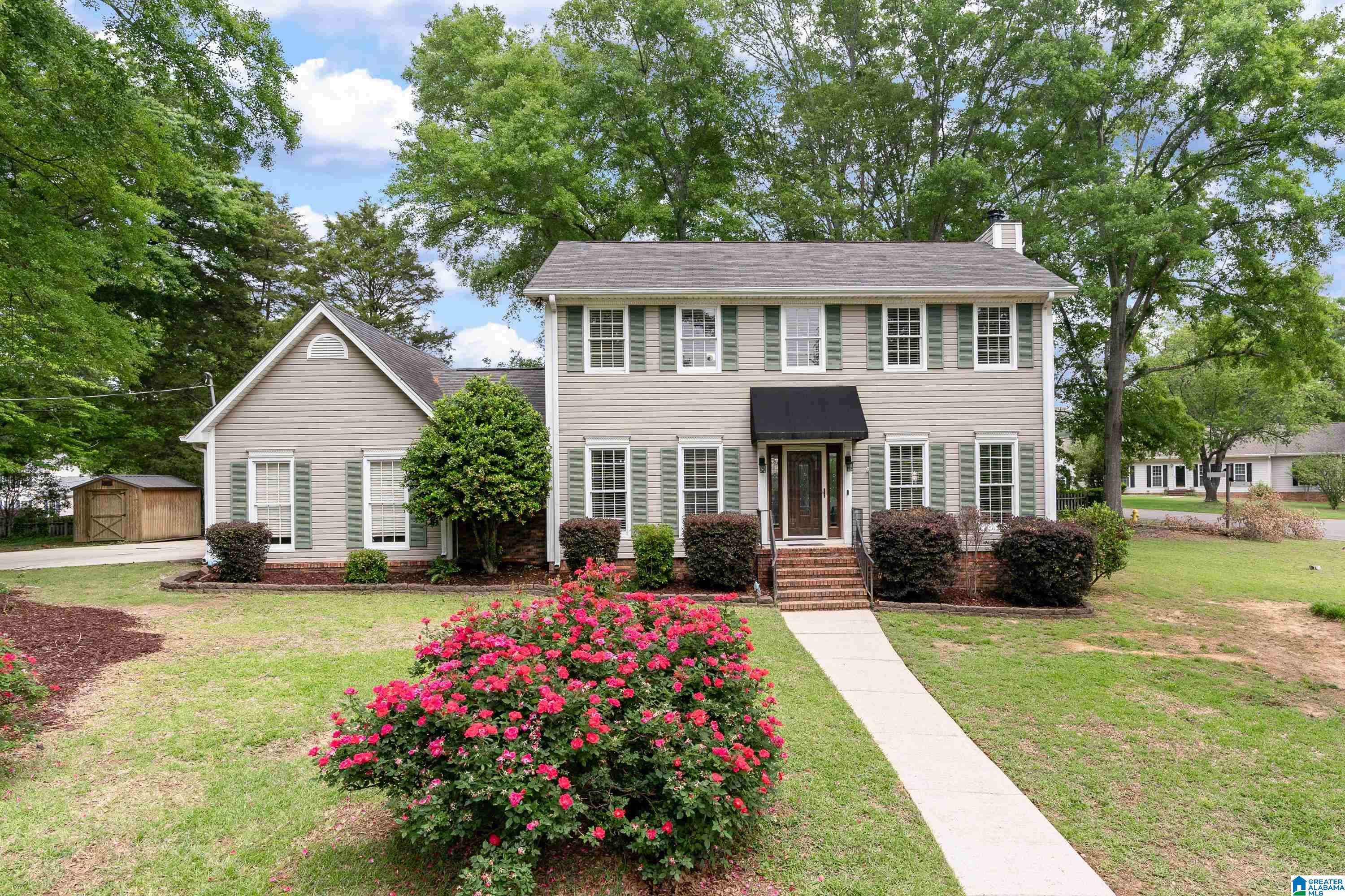 100 CEDAR COVE LANE, Pelham, AL 35124