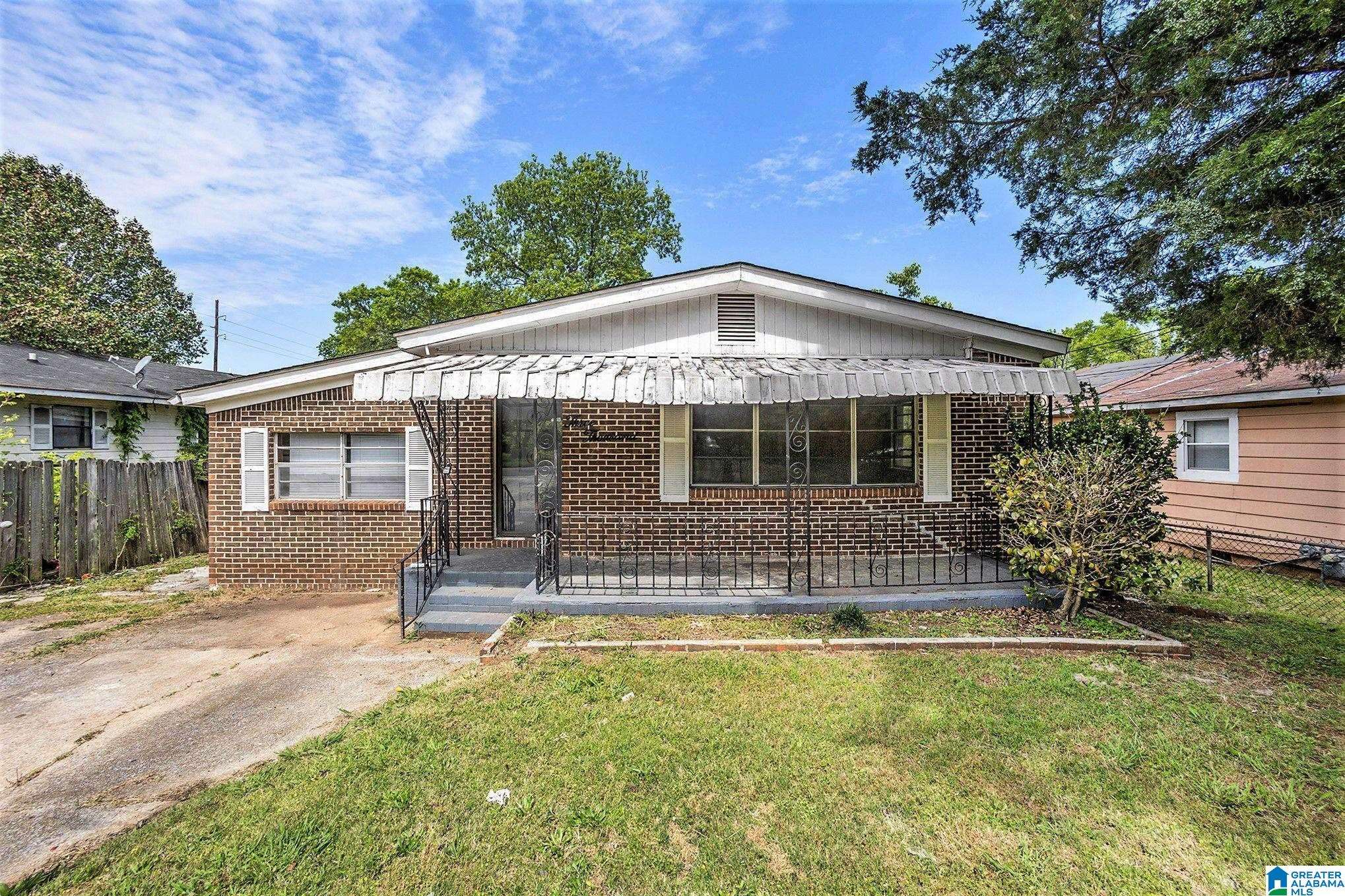3006 6TH AVENUE, Bessemer, AL 35020