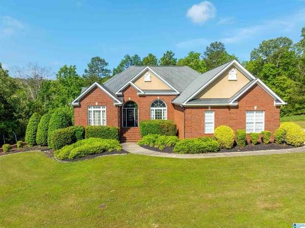 306 OAK LEAF LANE, Glencoe, AL 35905