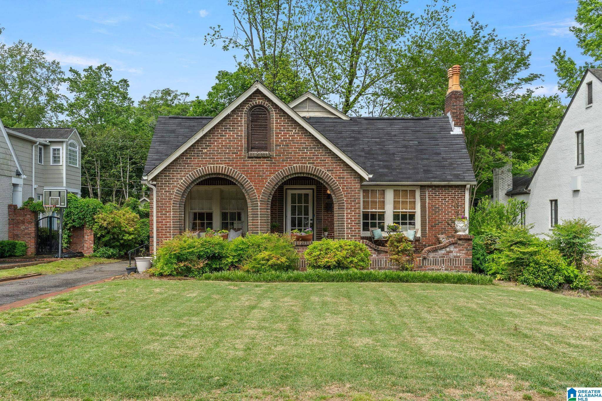 Mountain Brook, AL 35213,26 NORMAN DRIVE