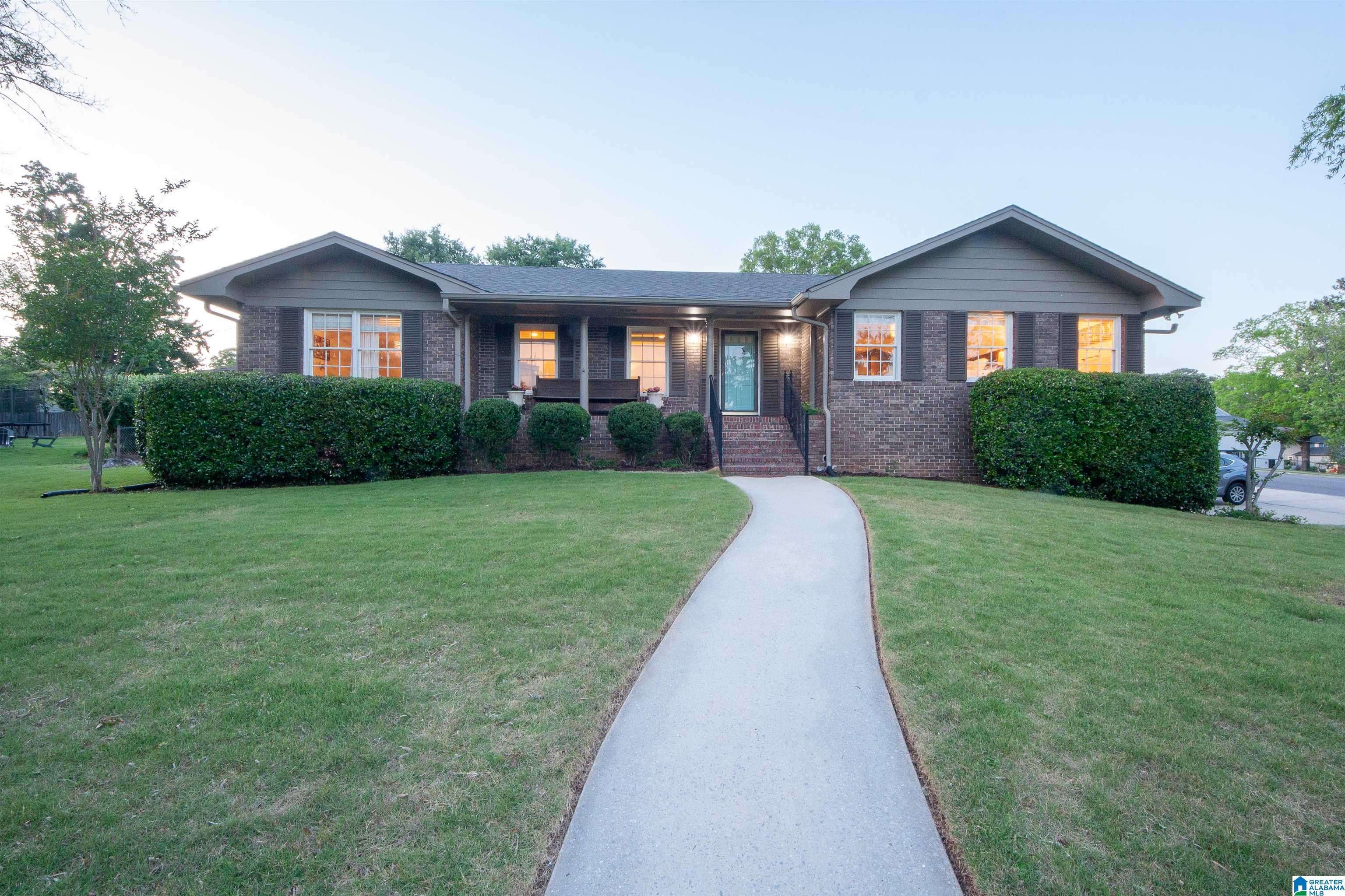 1836 CANTON ROAD, Vestavia Hills, AL 35216