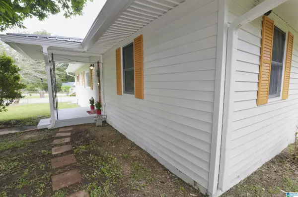 Leeds, AL 35094,7617 CEDAR AVENUE