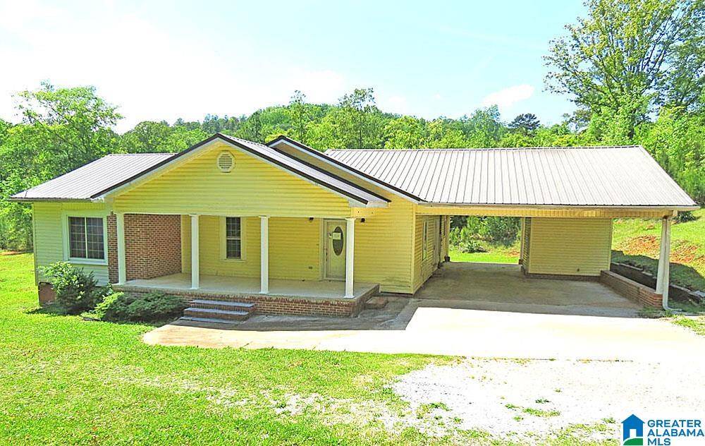 11 DUNN LANE, Talladega, AL 35160