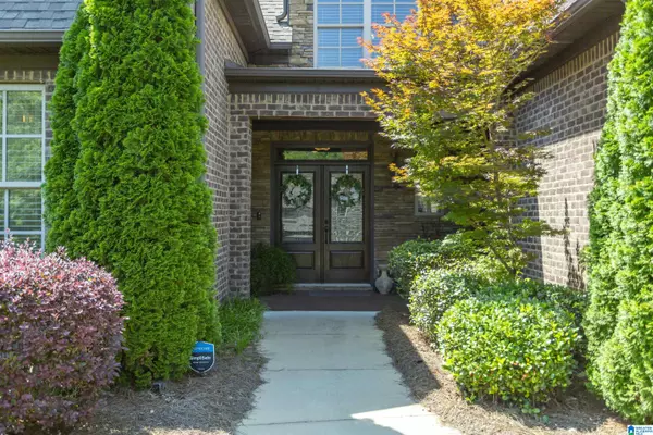 184 GREY OAKS COURT, Pelham, AL 35124