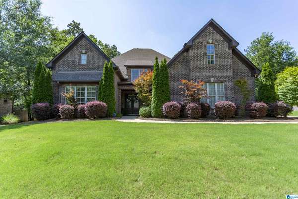 184 GREY OAKS COURT, Pelham, AL 35124