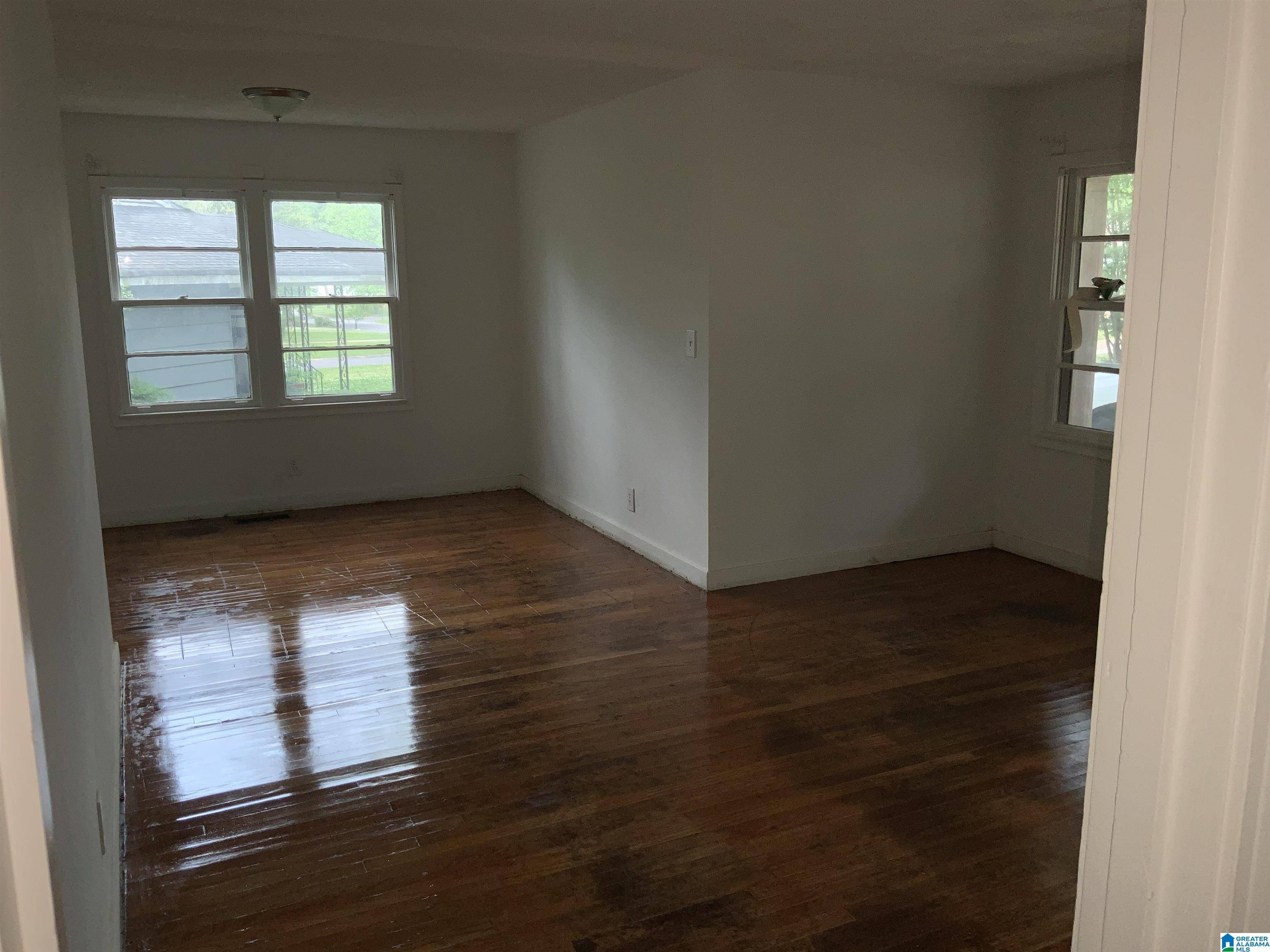 Midfield, AL 35228,115 VANN STREET