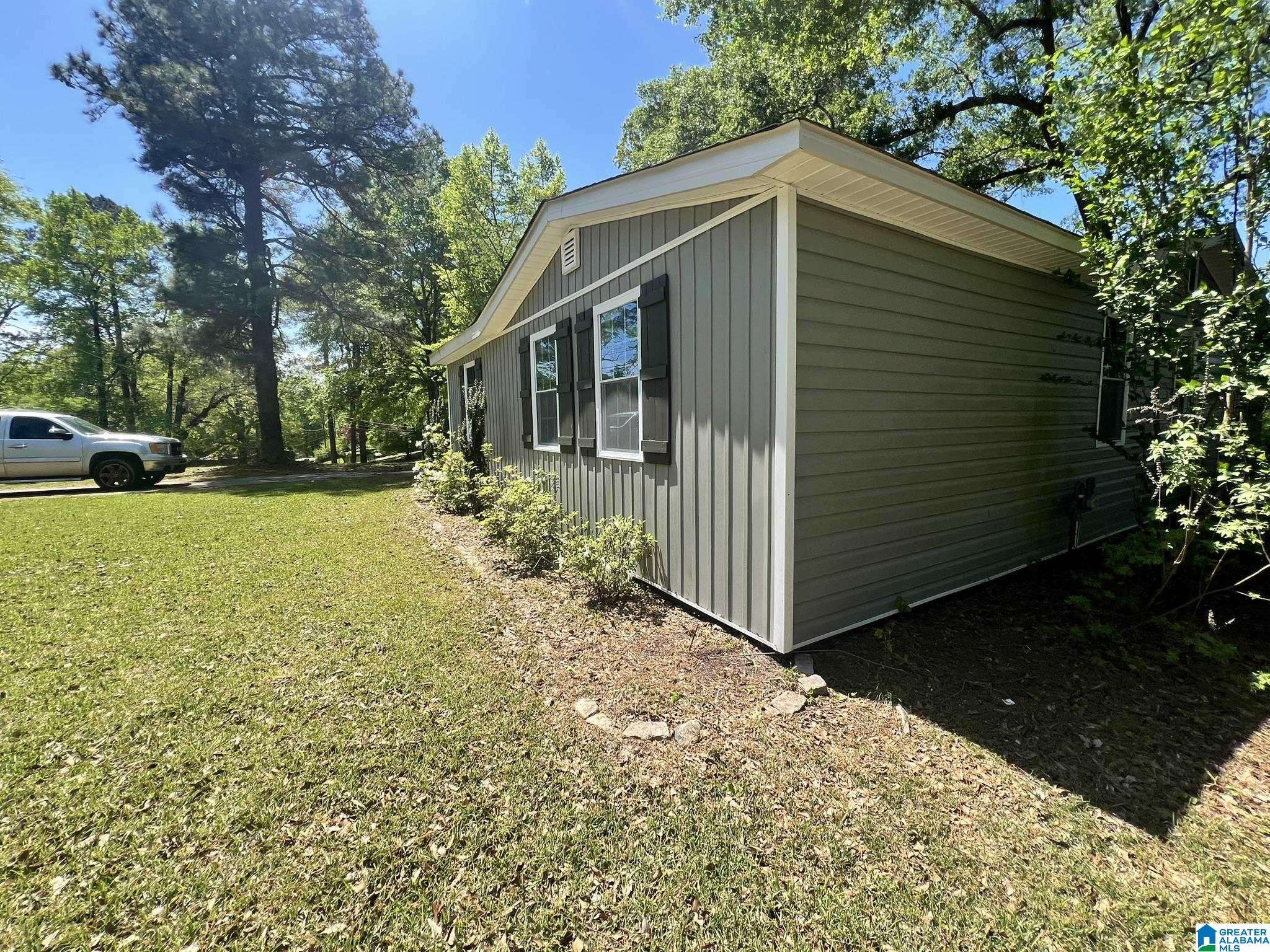 Northport, AL 35473,5190 NORTHCREST DRIVE