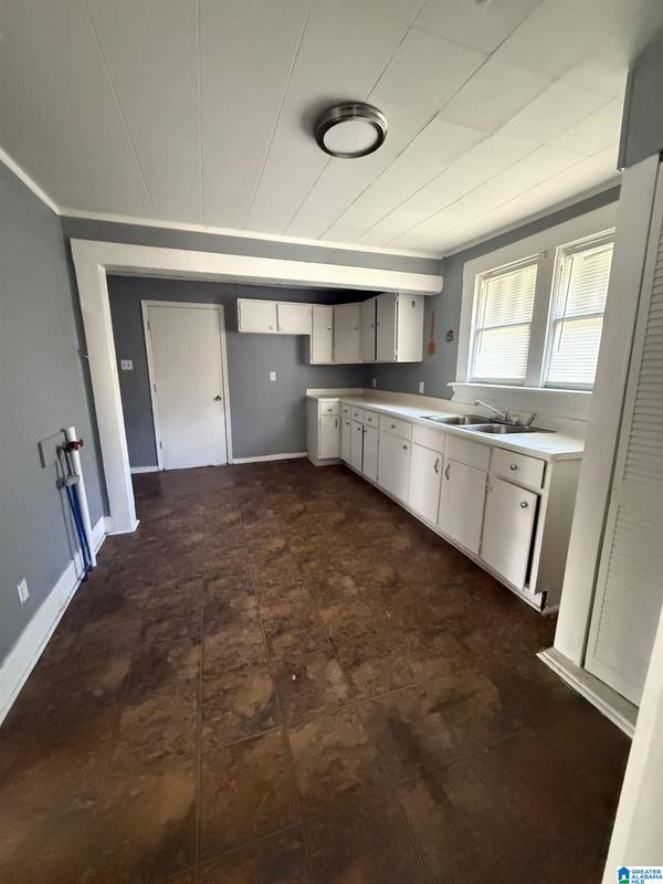 4341 JACKSON STREET, Birmingham, AL 35217