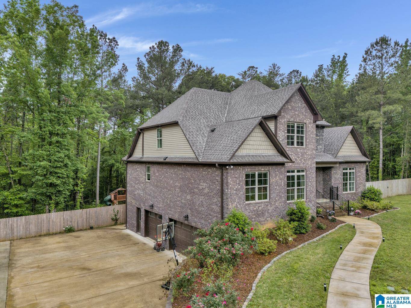 Calera, AL 35040,185 CORNERSTONE CIRCLE