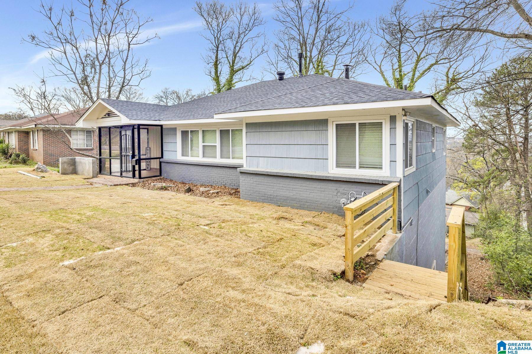 2636 20TH PLACE, Birmingham, AL 35208