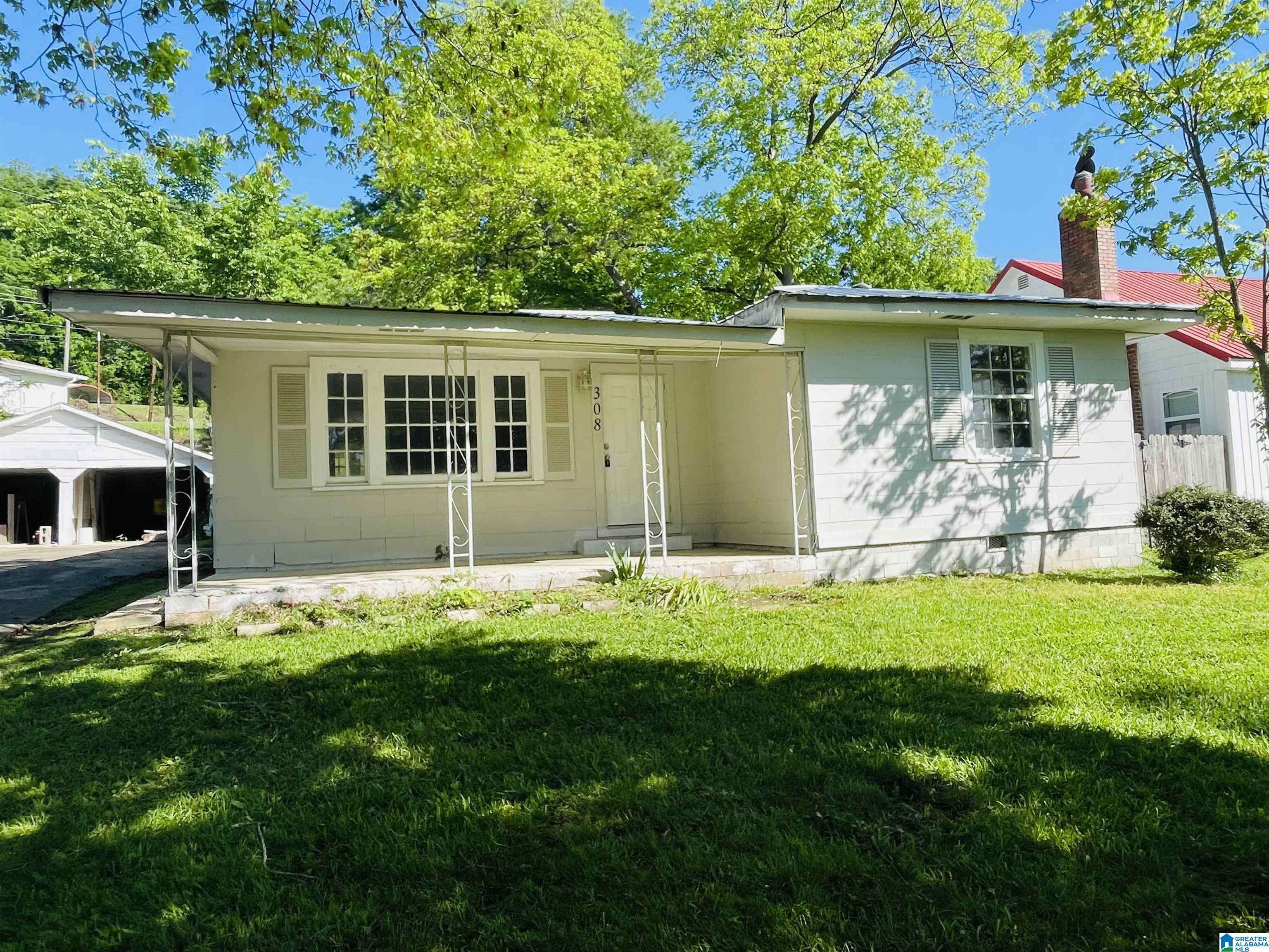 308 6TH AVENUE E, Oneonta, AL 35121