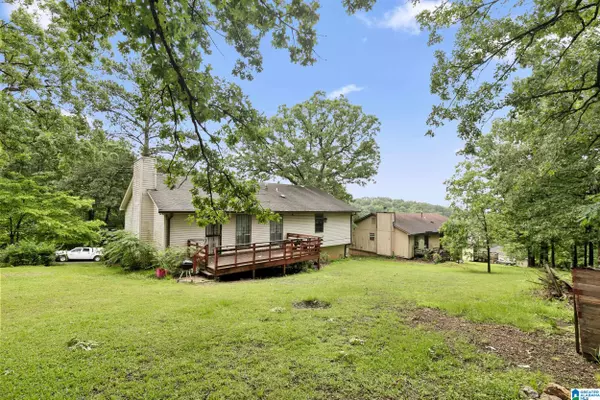 Fairfield, AL 35064,900 LIVE OAK CIRCLE