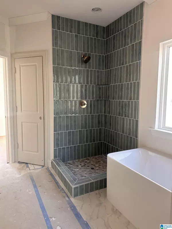 Helena, AL 35022,4037 LAUREL LAKES WAY