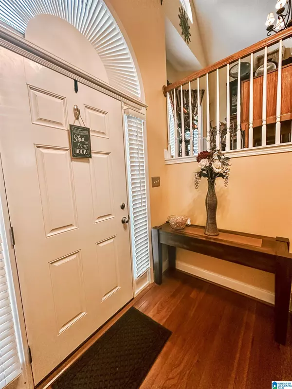 Helena, AL 35080,971 OLD CAHABA DRIVE