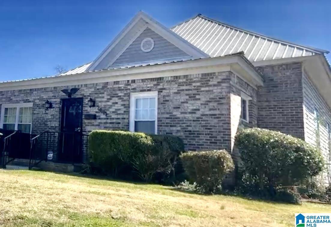2121 47TH PLACE, Birmingham, AL 35208